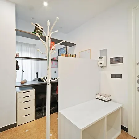 Sampierdarena Con Patio Privato Apartment *