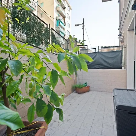 Sampierdarena Con Patio Privato