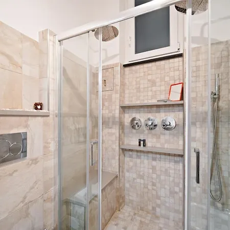 Sampierdarena Con Patio Privato Apartment Genoa