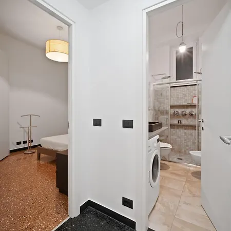 Apartment Sampierdarena Con Patio Privato